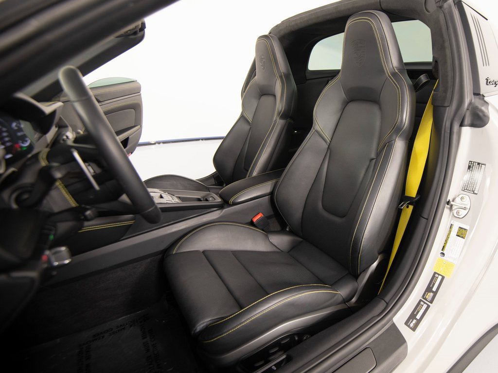 Certified 2022 Porsche 911 Targa 4 GTS image 18