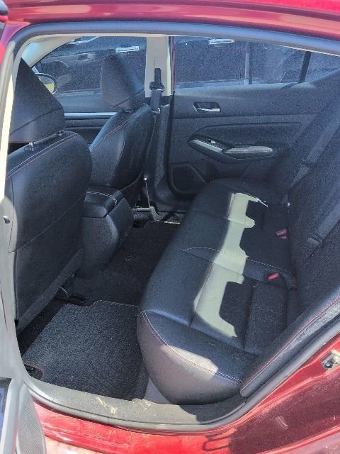 Used 2024 Nissan Altima 2.5 SR w/ SR Premium Package FWD image 8