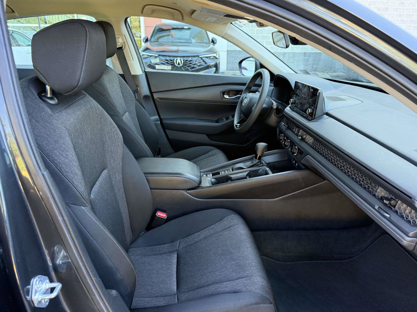Certified 2025 Honda Accord LX image 13