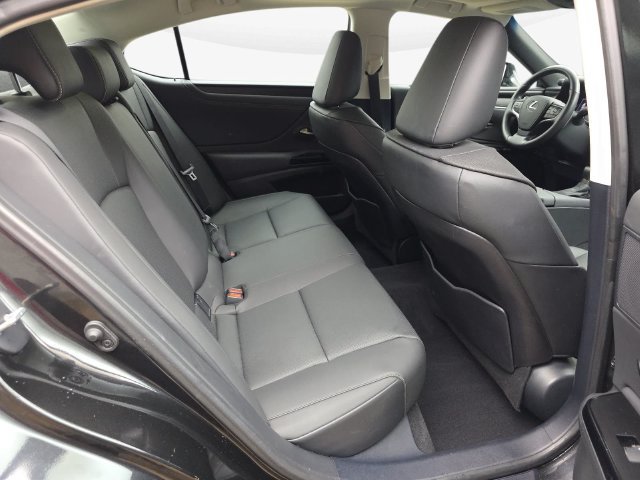 Used 2024 Lexus ES 250 w/ Premium Package AWD/4WD image 36