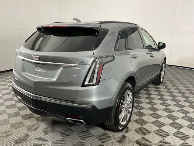 Used 2026 Cadillac XT5 Sportv w/ LPO, Floor Liner Package AWD/4WD image 7