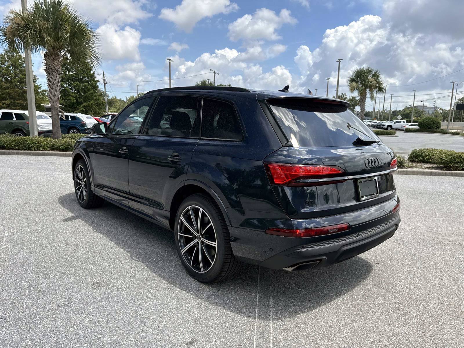 New 2026 Audi Q7 2.0T Premium Plus AWD/4WD image 3