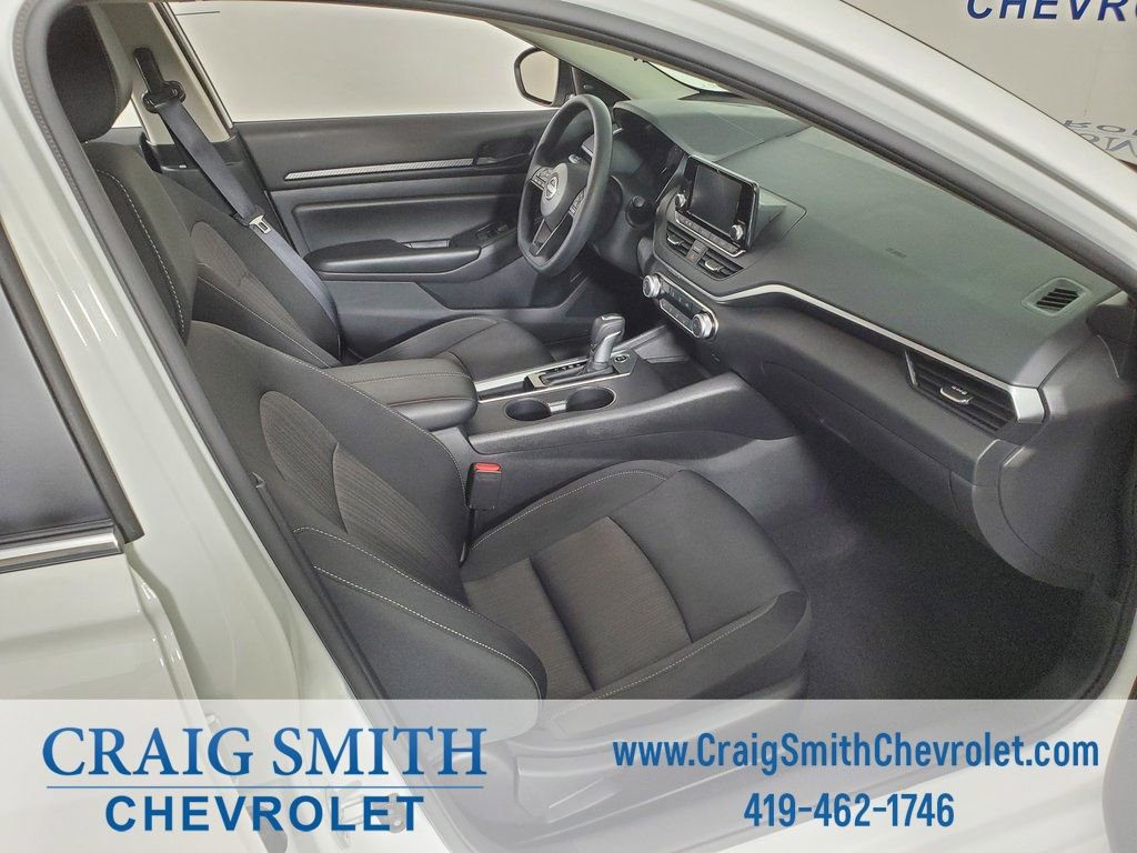 Used 2024 Nissan Altima 2.5 S image 29