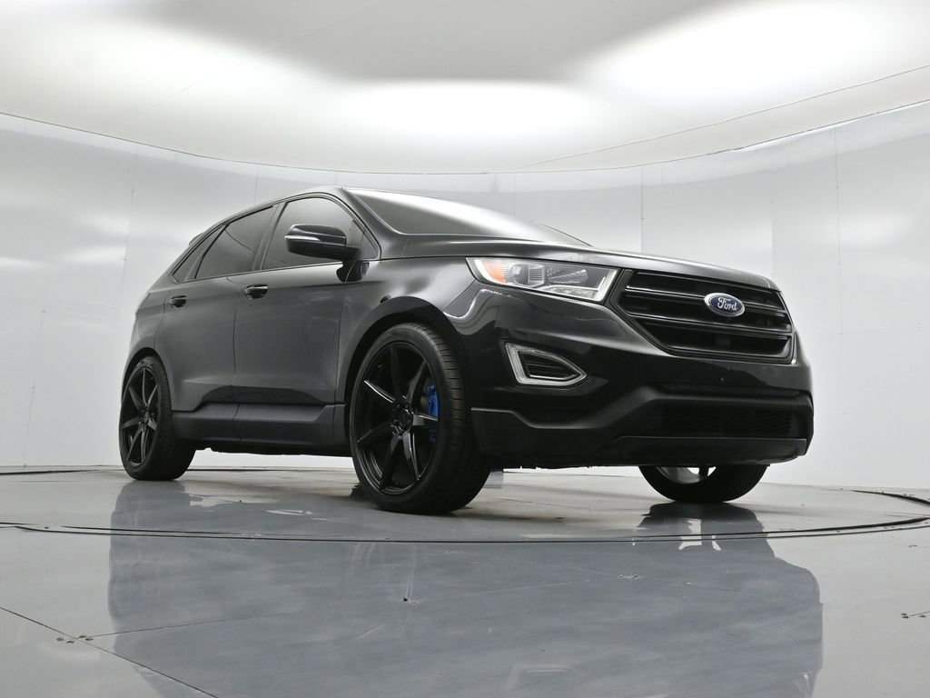 Used 2016 Ford Edge Titanium w/ Equipment Group 301A image 47