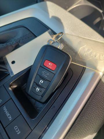 Certified 2025 Toyota RAV4 XLE Premium image 38