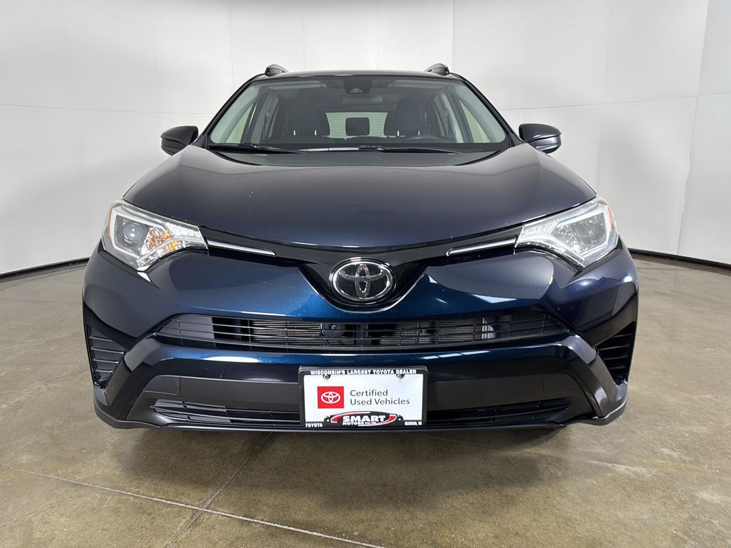 Used 2017 Toyota RAV4 LE w/ Carpet Mat Package AWD/4WD image 5