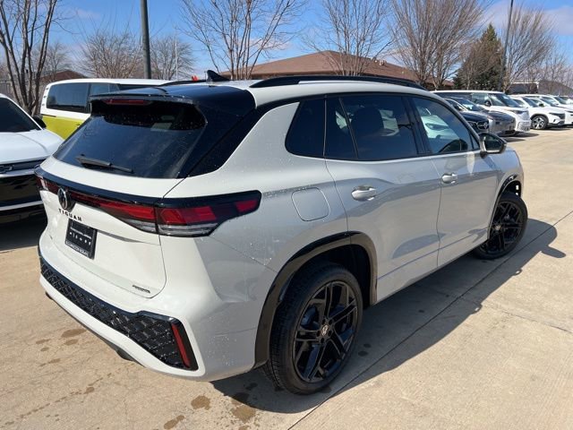 New 2026 Volkswagen Tiguan SE R-Line image 6