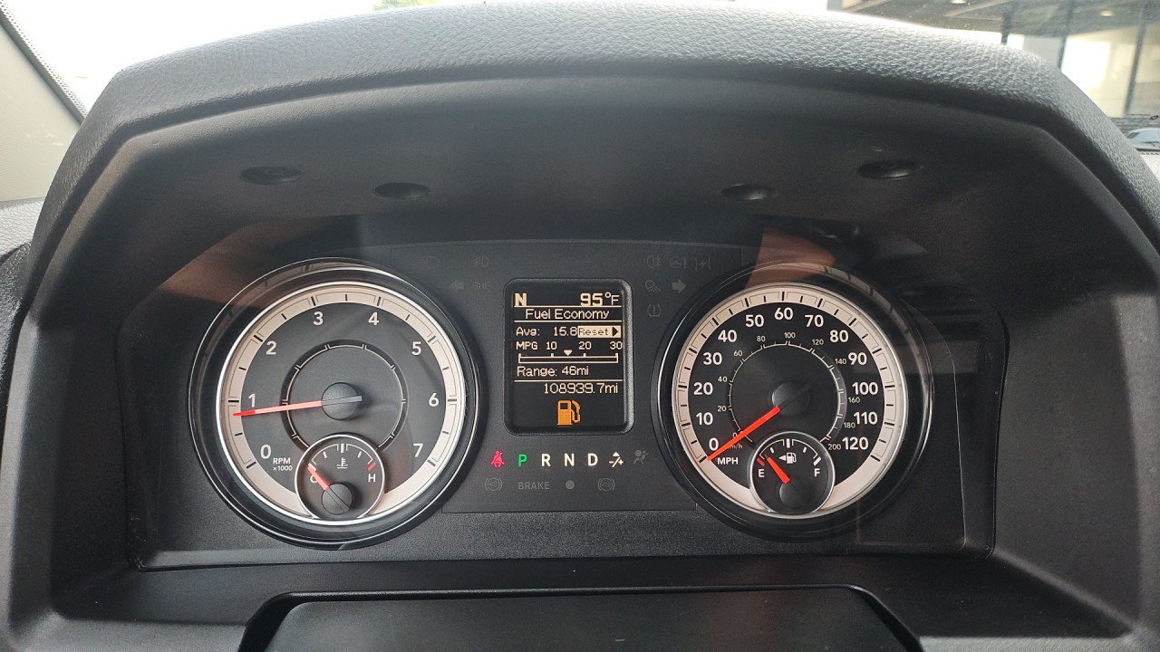 Used 2021 RAM 1500 Classic SLT AWD/4WD image 17