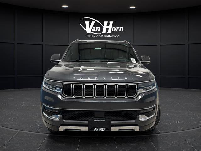 Used 2022 Jeep Wagoneer Series III AWD/4WD image 2