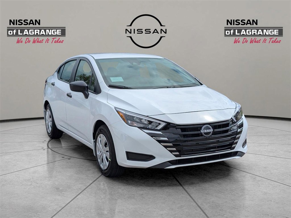 New 2025 Nissan Versa S image 3