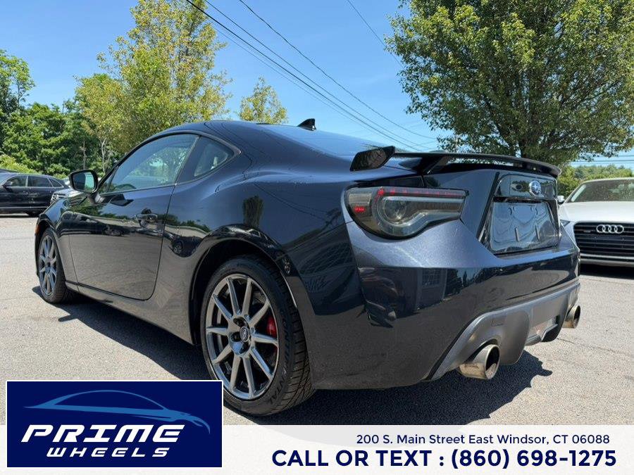 Used 2019 Subaru BRZ Limited w/ Performance Package RWD image 5