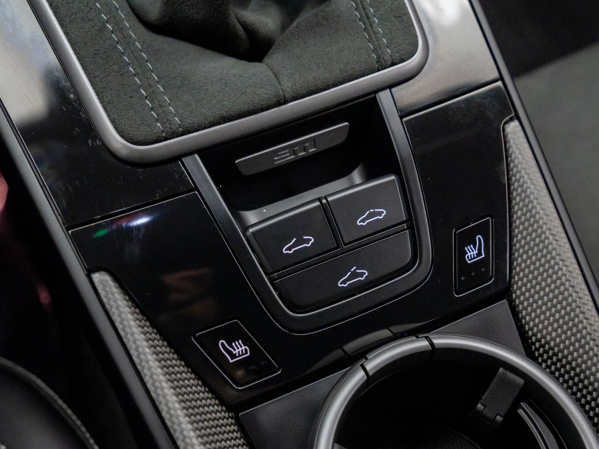 Certified 2024 Porsche 911 Carrera GTS image 20