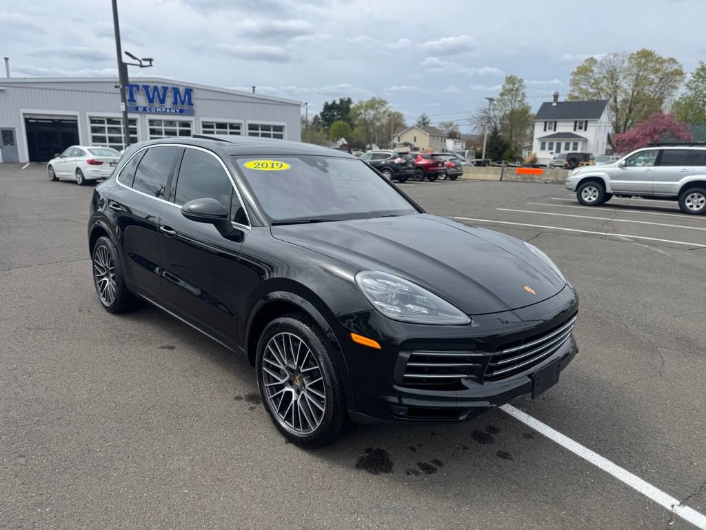 Used 2019 Porsche Cayenne S AWD/4WD image 3