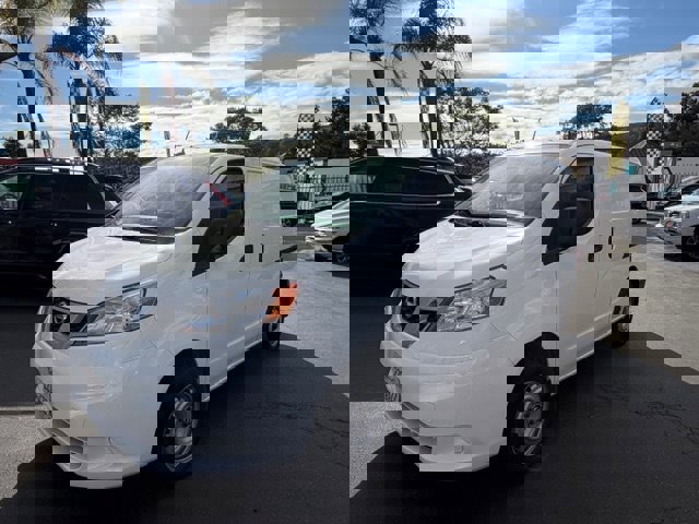Used 2020 Nissan NV200 S image 6