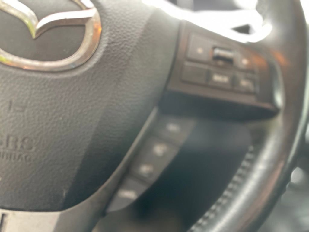 Used 2012 MAZDA MAZDA3 s Touring FWD image 12