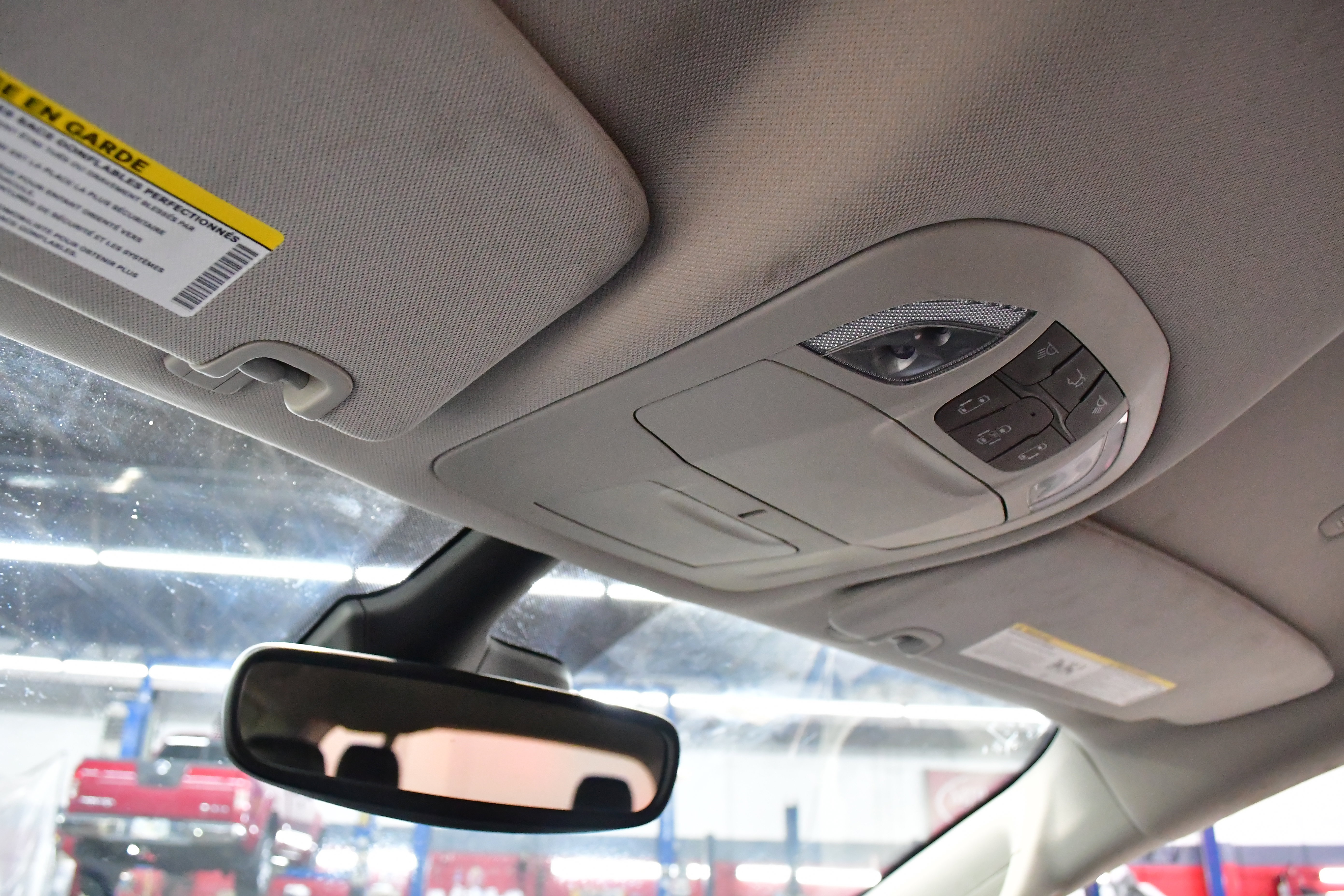 Used 2023 Chrysler Pacifica Touring-L image 61