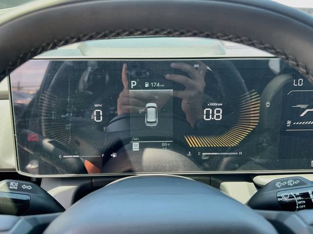 New 2027 Kia Seltos X-Line S w/ X-Line S Premium Package AWD/4WD image 12