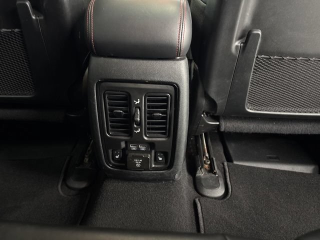 Used 2025 Dodge Durango R/T AWD/4WD image 33