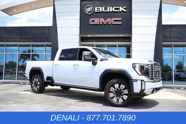 New 2026 GMC Sierra 3500 Denali w/ Denali Reserve Package