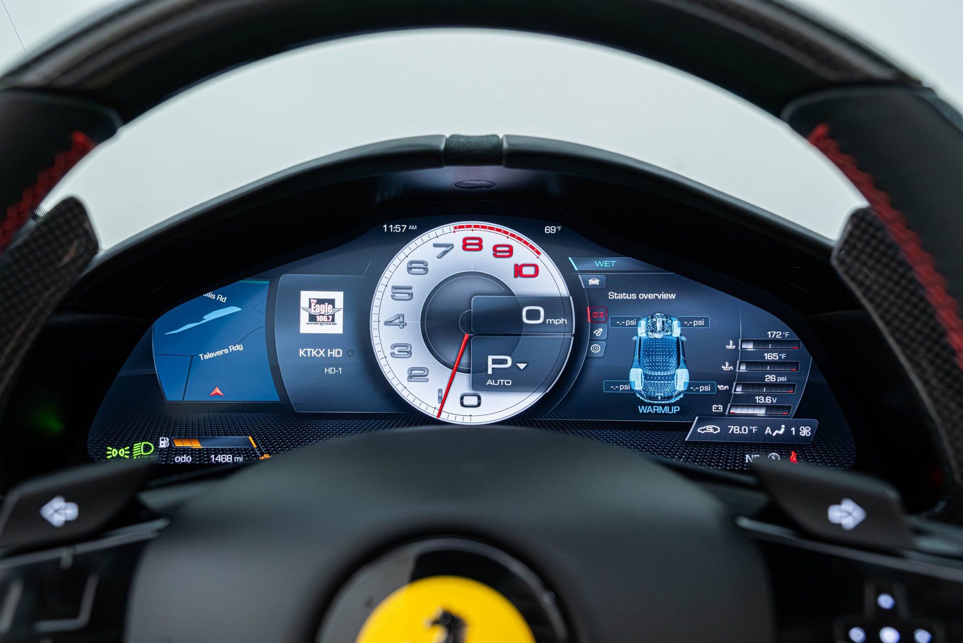 Certified 2025 Ferrari Roma Spider RWD image 41