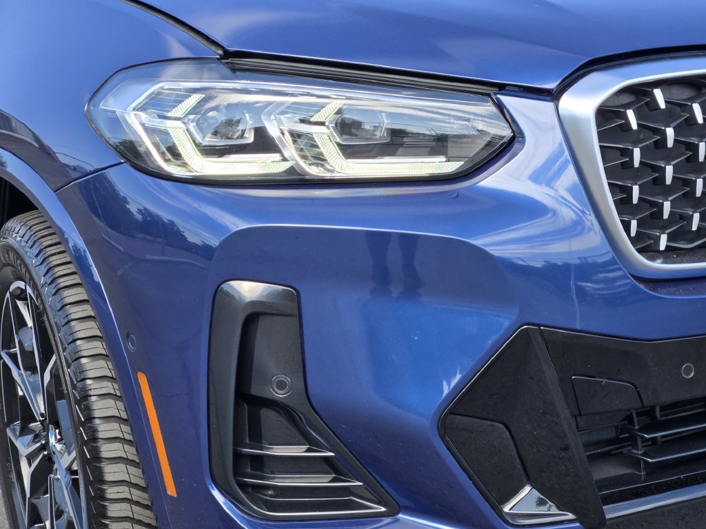 Used 2024 BMW X4 xDrive30i w/ Premium Package AWD/4WD image 8