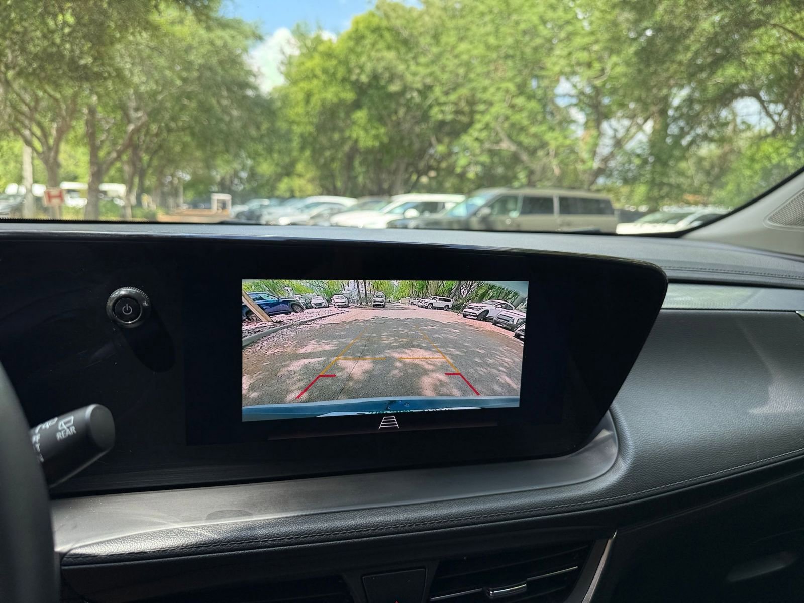 Used 2025 Buick Encore GX Preferred image 21