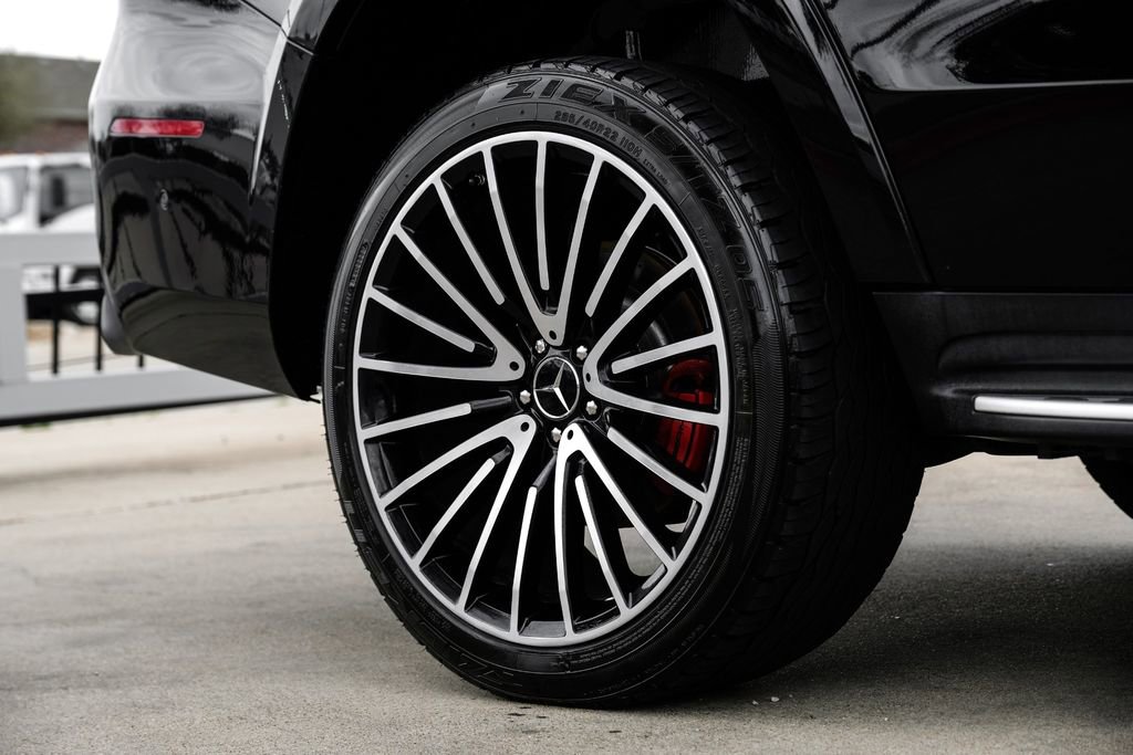 Used 2019 Mercedes-Benz GLS 63 AMG 4MATIC w/ AMG Night Styling Package image 65