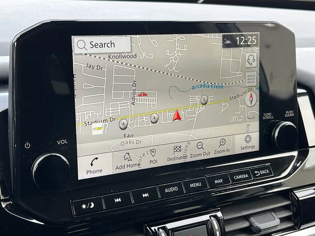 Used 2025 Nissan Pathfinder SL image 27