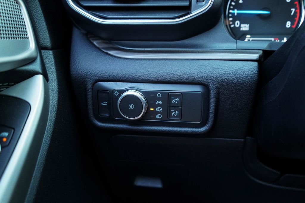 Used 2021 Ford Explorer Limited w/ Equipment Group 301A image 26