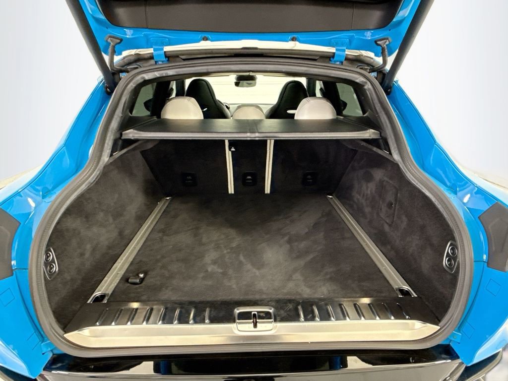 Used 2022 Aston Martin DBX image 27