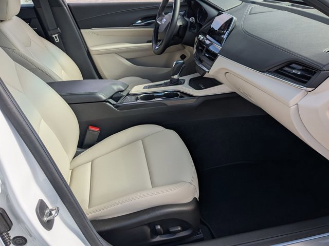 Used 2021 Cadillac CT4 Luxury w/ Sun And Sound Package image 21