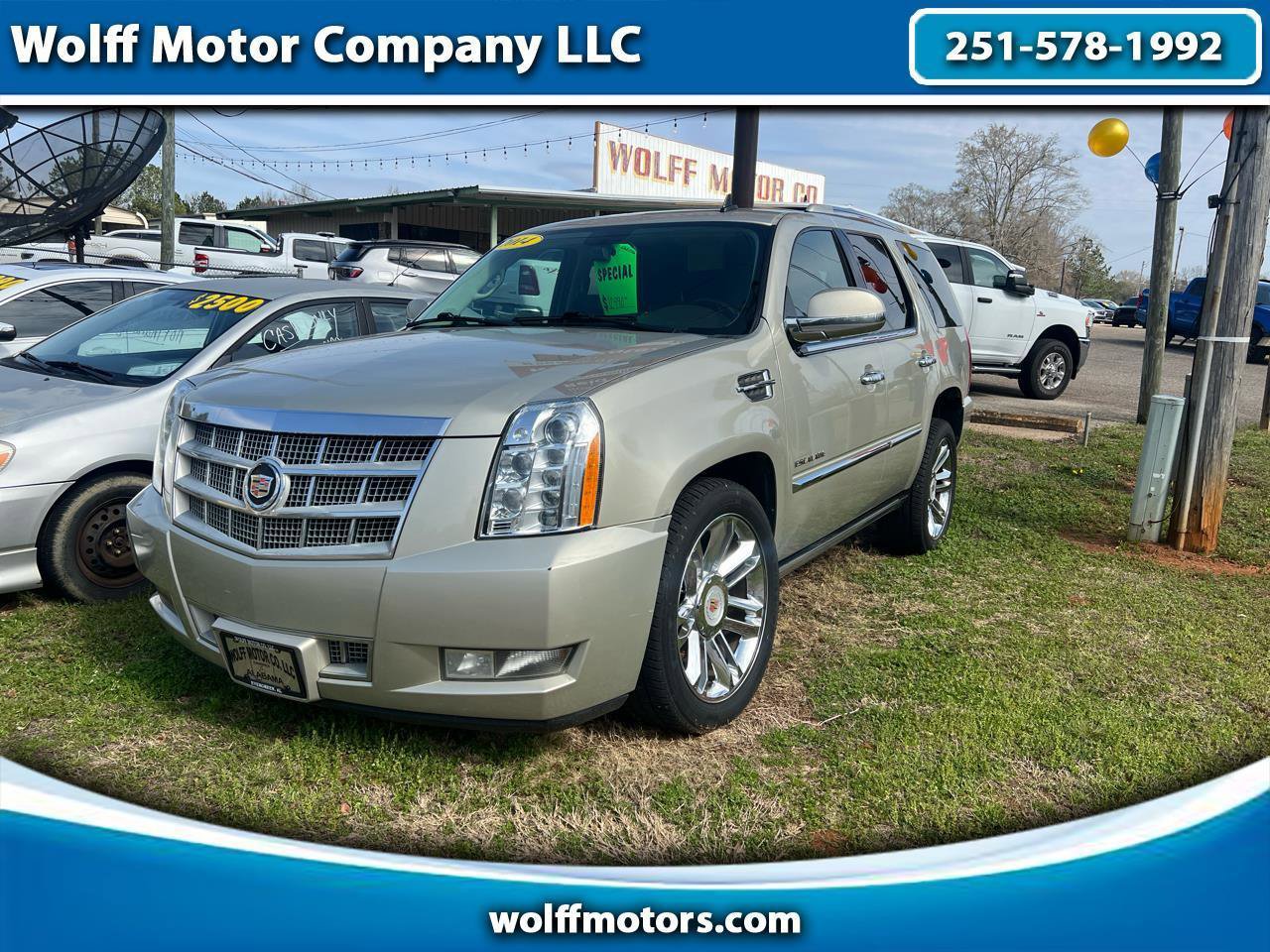 Used 2014 Cadillac Escalade Platinum AWD/4WD image 1