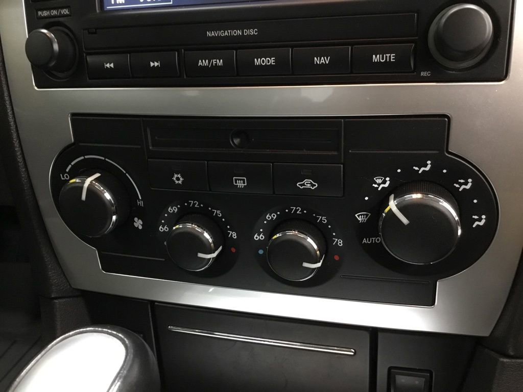 Used 2006 Dodge Charger SRT8 w/ SRT Option Group III image 36