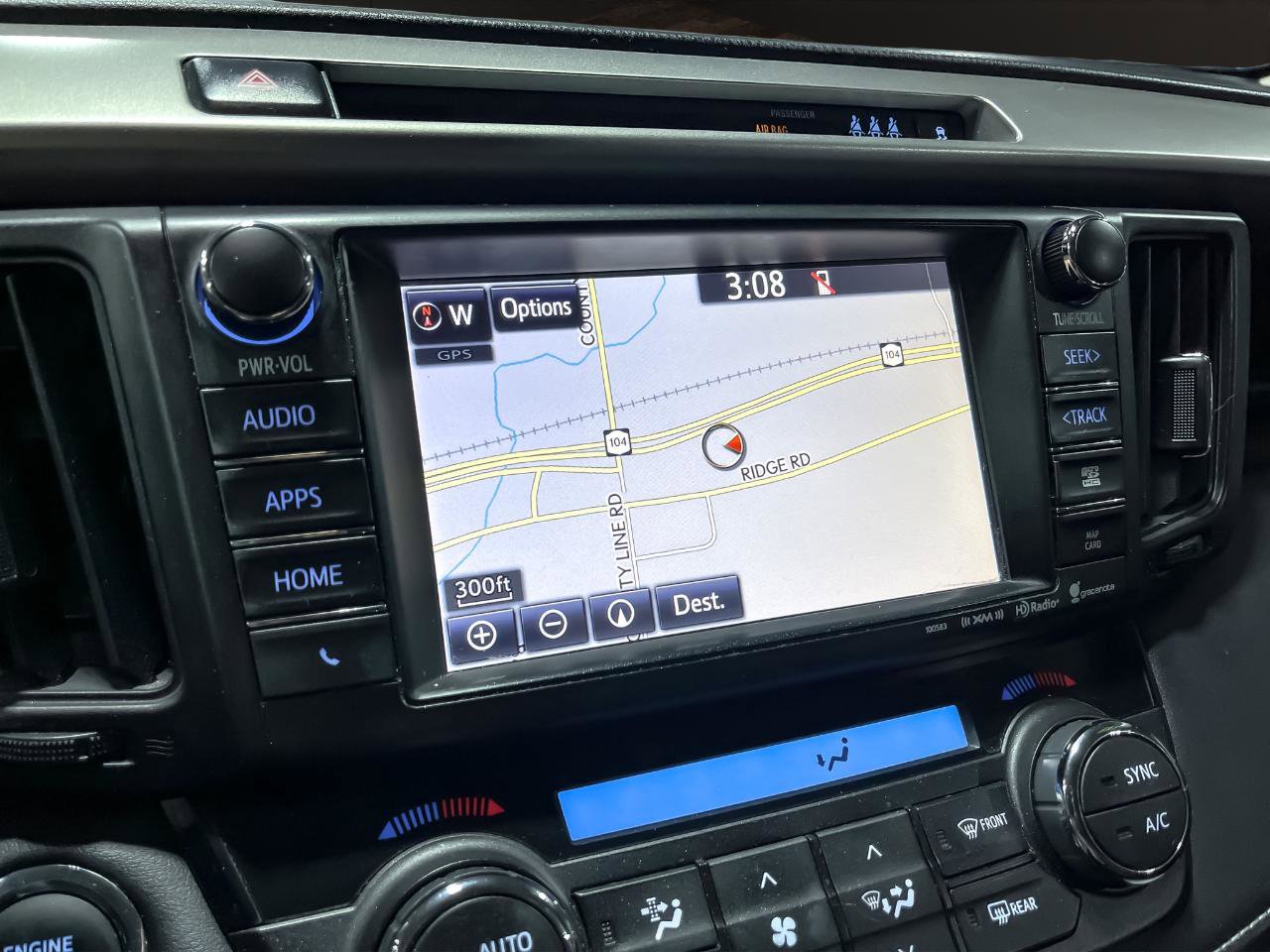 Used 2017 Toyota RAV4 Limited image 17