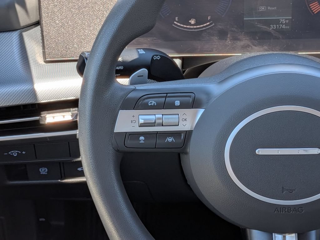 Used 2025 Hyundai Sonata SEL FWD image 17