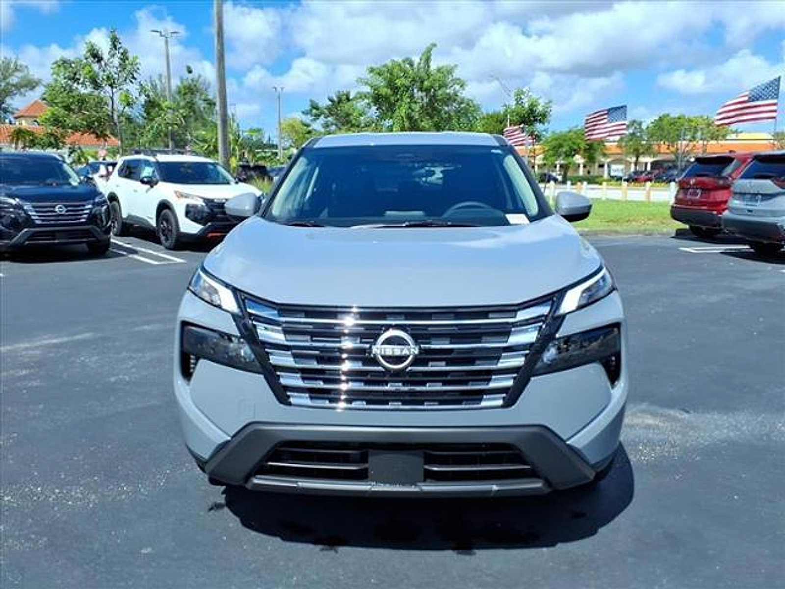 New 2026 Nissan Rogue SV image 8