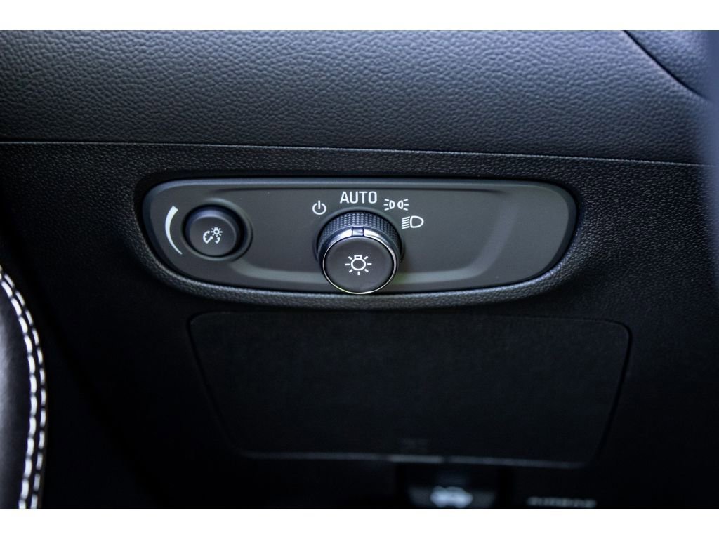 New 2026 Buick Encore GX Avenir w/ Avenir Technology Package image 36