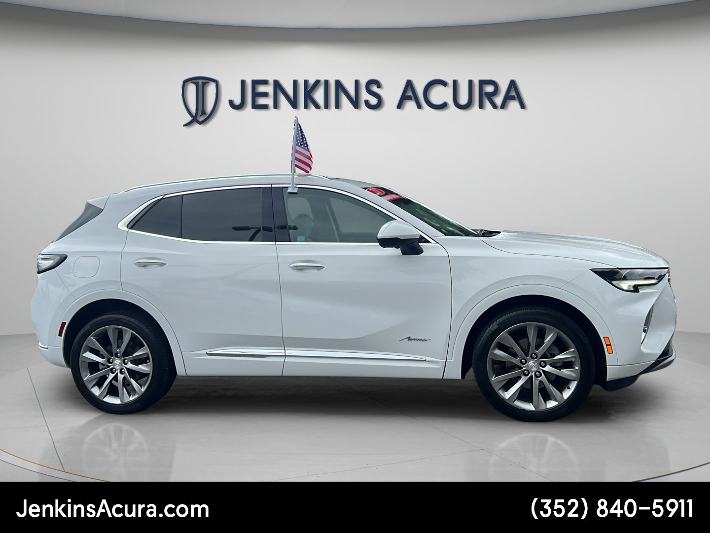 Used 2021 Buick Envision Avenir AWD/4WD image 2