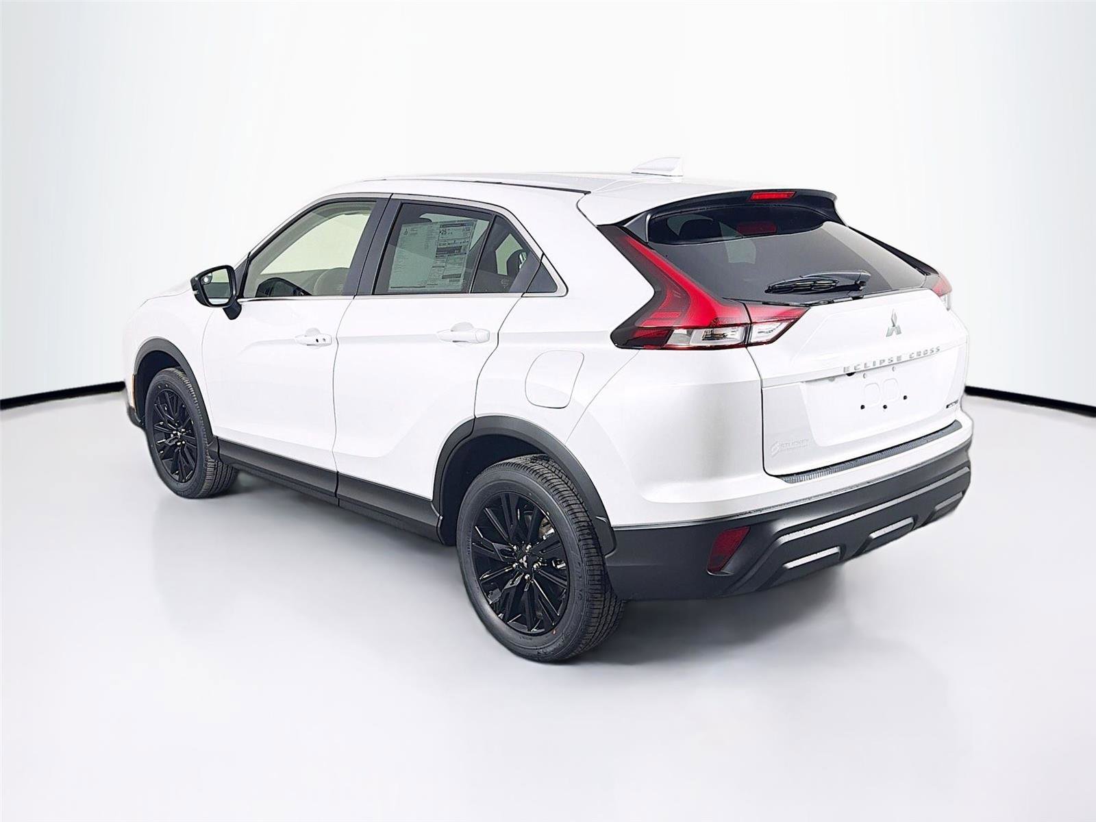 New 2026 Mitsubishi Eclipse Cross LE image 5