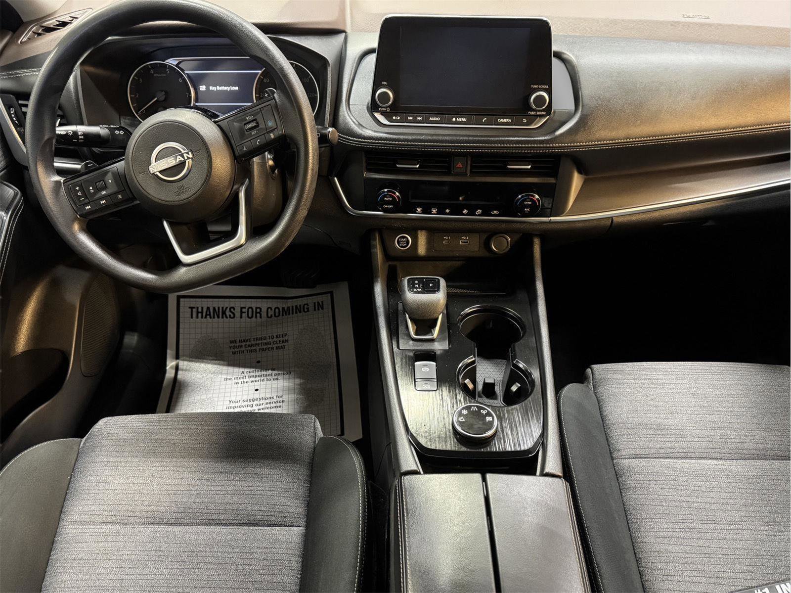 Used 2023 Nissan Rogue SV image 15