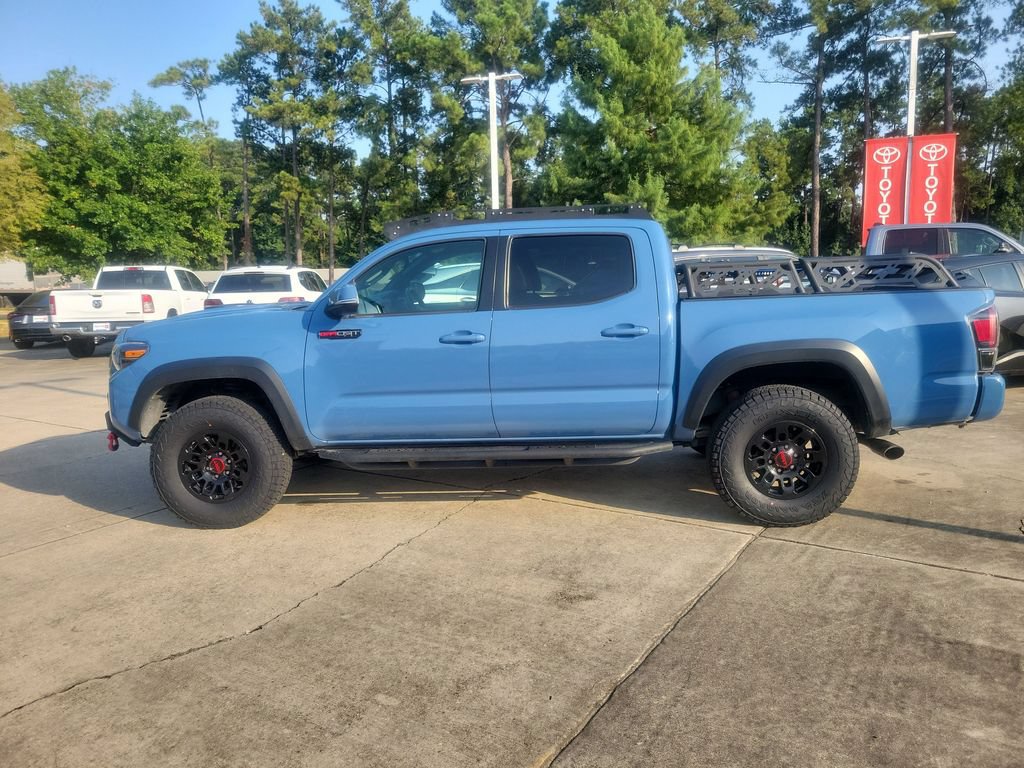 Used 2018 Toyota Tacoma TRD Pro AWD/4WD image 2