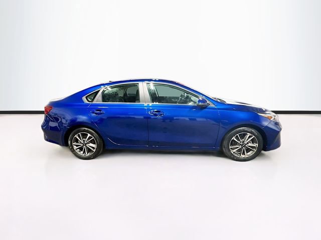 Used 2023 Kia Forte LXS w/ LXS Technology Package image 8