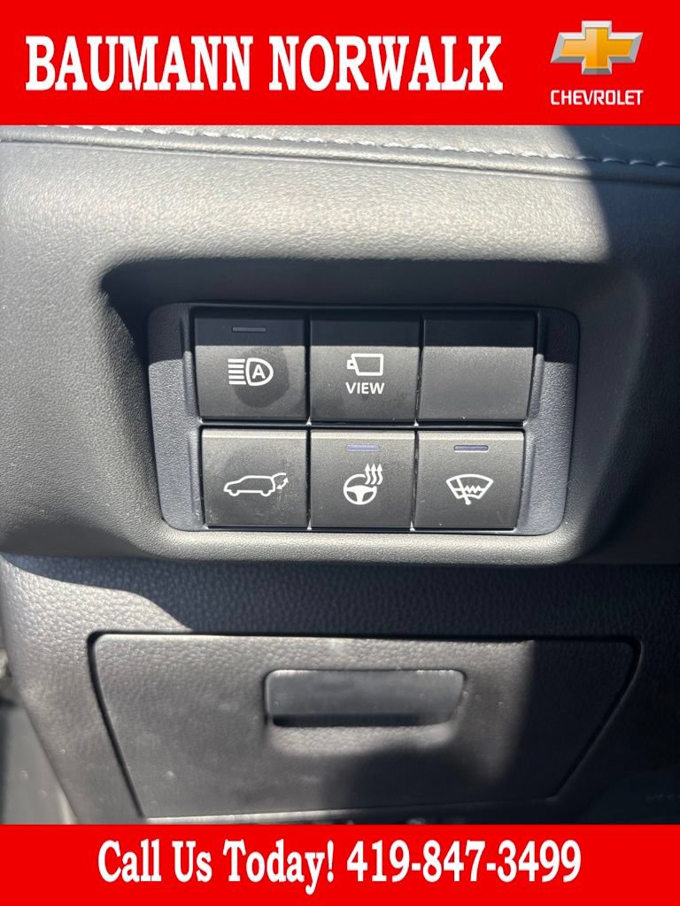 Used 2021 Toyota Highlander Platinum AWD/4WD image 18