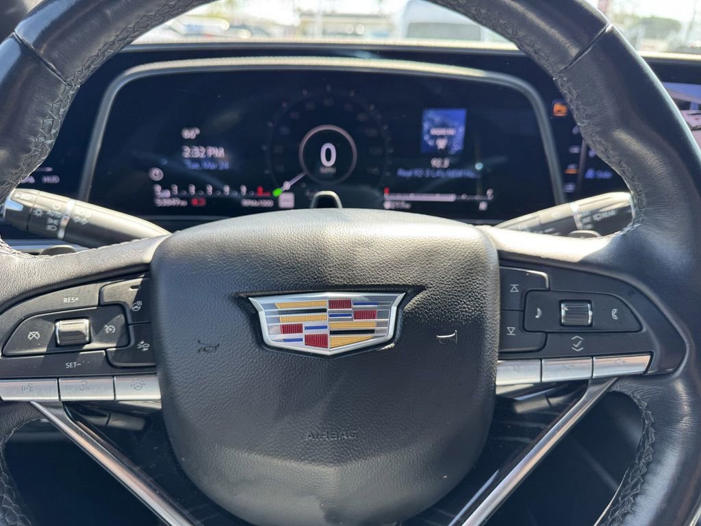Used 2024 Cadillac Escalade ESV Sport RWD image 25
