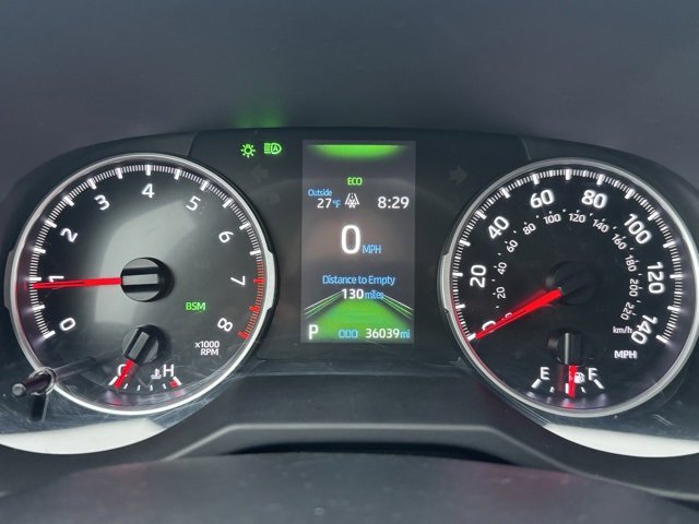 Used 2022 Toyota RAV4 XLE image 21