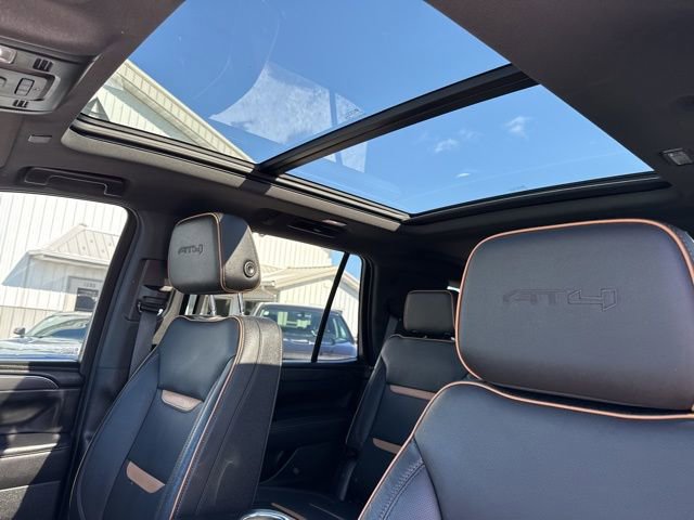 Used 2022 GMC Yukon AT4 image 3