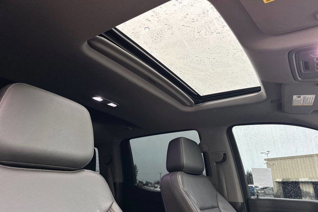 Used 2019 Chevrolet Silverado 1500 LTZ image 16