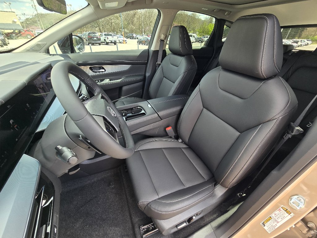 New 2025 Nissan Murano SL image 11