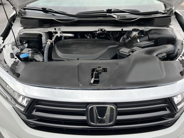 Used 2024 Honda Odyssey Elite image 25