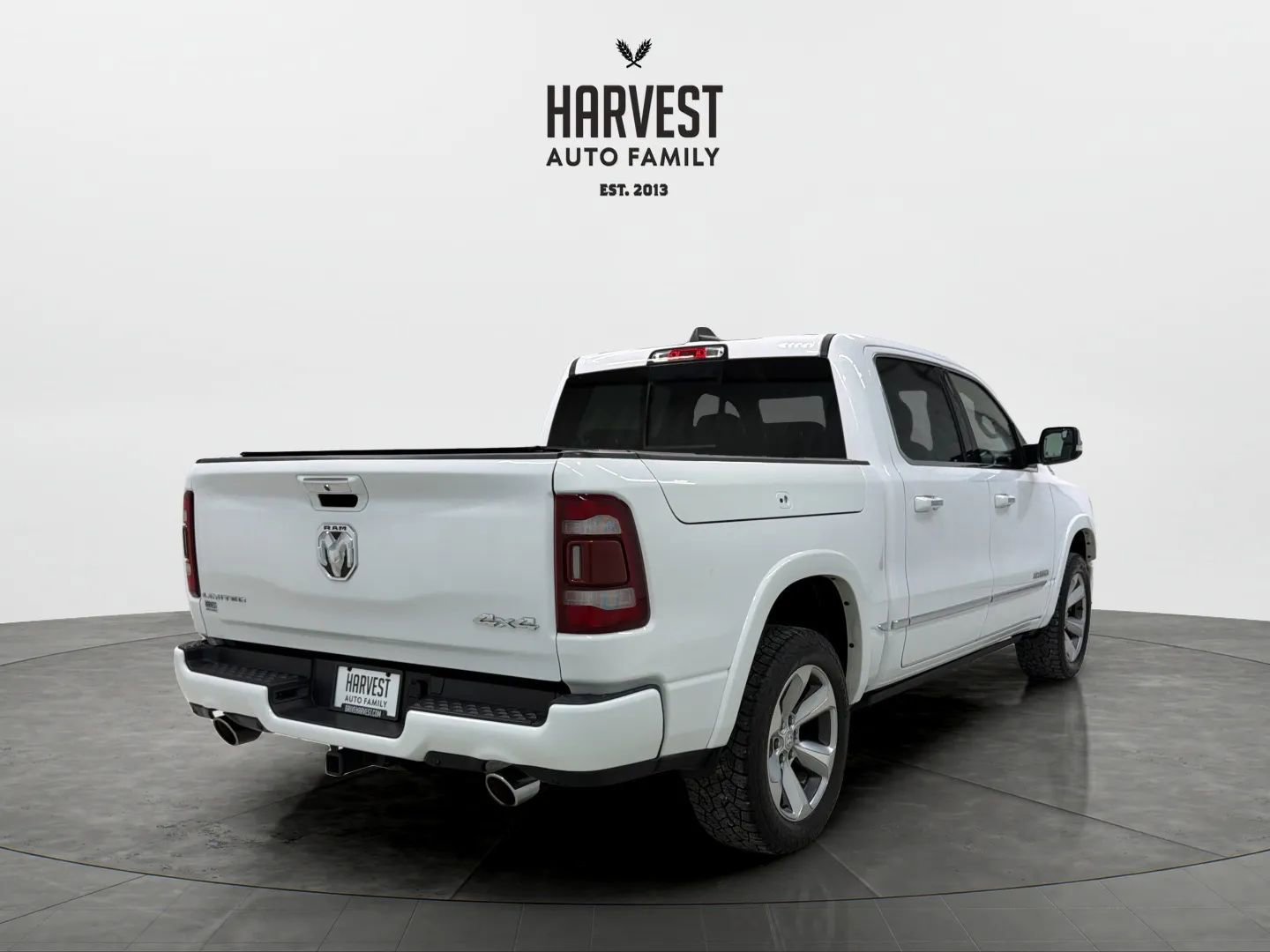 Used 2021 RAM 1500 Limited w/ Body Color Bumper Group AWD/4WD image 6